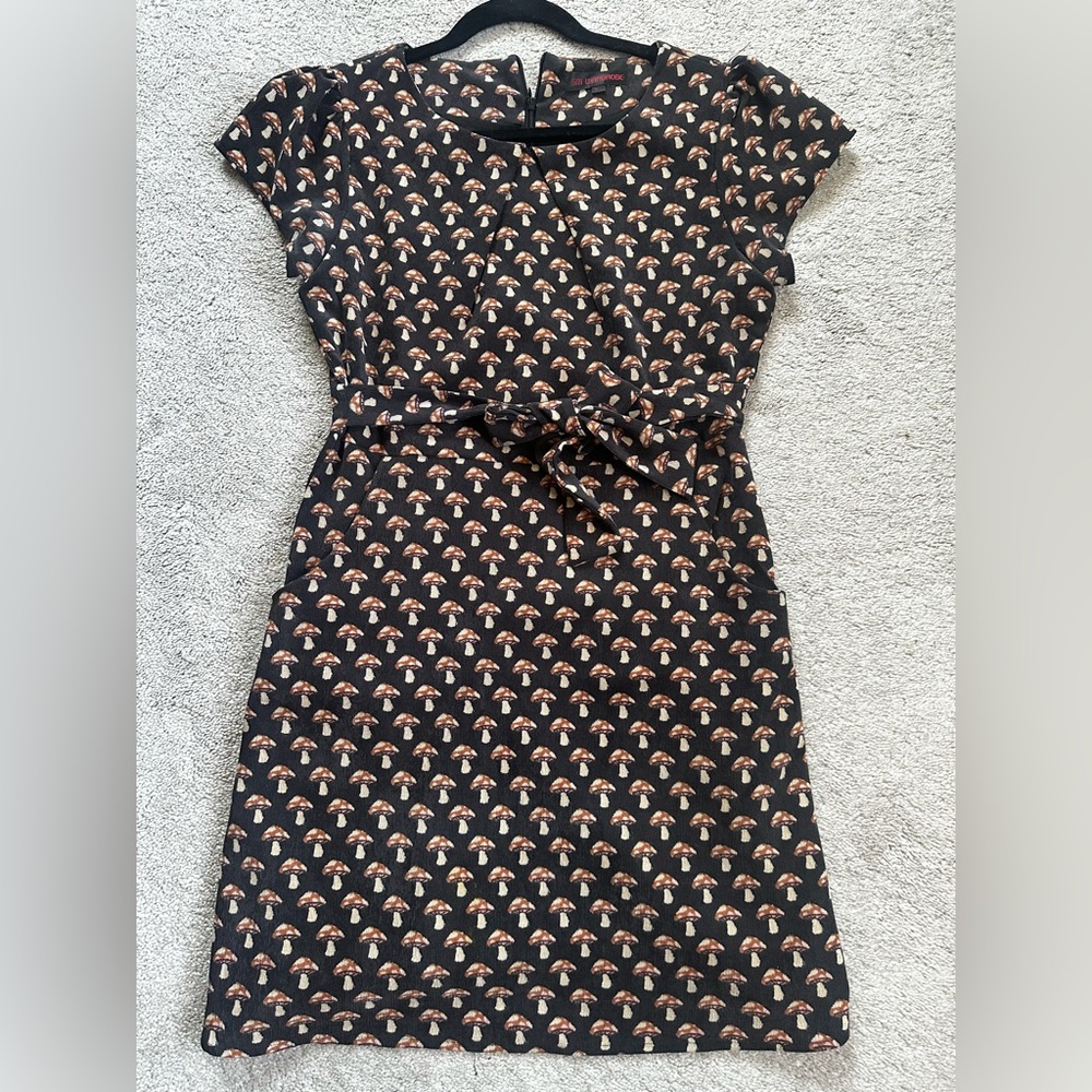 SM wardrobe Mushroom dress. M/L